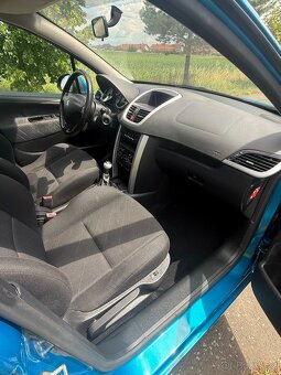 Peugeot 207 1.6 16v NFU 80Kw Sport 5dv. Manuál - 14