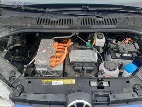 VW E-UP Elektrika Klima Alu Kamera Model 2021 - 14