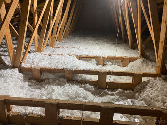 Pěnová foukaná izolace Supafil anhydritový potěr - 14