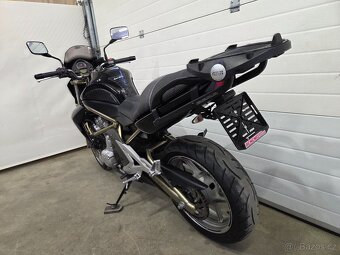 Kawasaki ER-6n - 14