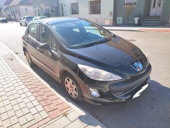 Peugeot 308 1,4 benzín 70 kw rok 2009 najeto 148 000 - 14