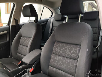 benzínová Škoda Octavia FAMILY 1.4 UNIKÁTNÍ STAV DSG automat - 14