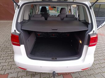 VW Touran 2.0 Tdi 103 kW Comfortline - 14