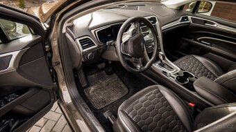 Mondeo Vignale 2.0 132kW, 4x4, tažné, 2xALU kola - 14