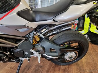 MV Agusta Brutale 1090RR - 14