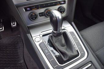 Volkswagen Passat B8 2,0 TDi DSG PO STK,SUPER STAV - 14