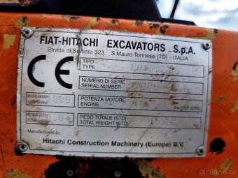 Minibáger Hitachi FH15. 2x lyžica - 14
