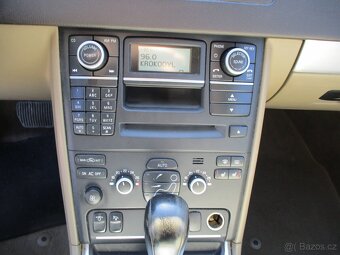 XC90 2,4D5 147kw AWD Momentum Geartronic DPH 2012 - 14