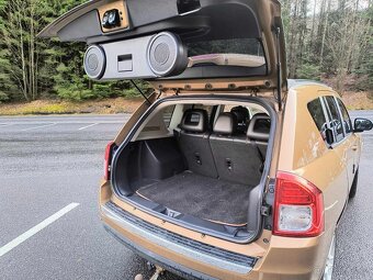Jeep Compass - 14