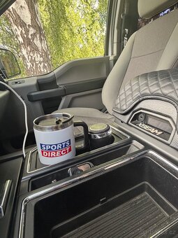 FORD F150 XLT 3.5L V6 / 390 koní / 2016 - 14