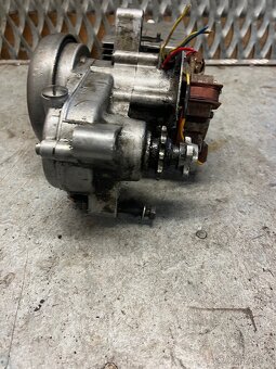 Motor babetta 207 + díly - 14