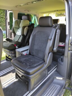 VW Multivan T6 Highline TDi 4motion - 14