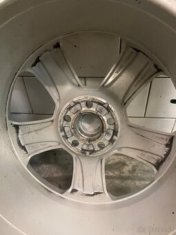 5x108 R18 7,5J ET55 Ford + 235/60 R18 - 14