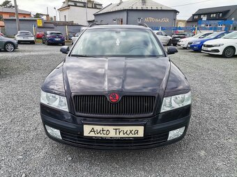 ŠKODA Octavia II combi 2.0 TDi 103kW DSG ELEGANCE - 14