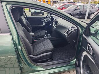 Ceed SW TOP 1.5T-GDI 118kW po 1. majiteli, odpočet DPH - 14