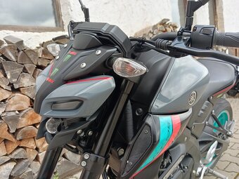 YAMAHA MT 125 - 14