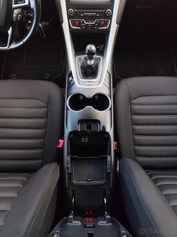 Ford Mondeo 1.5Ecob.121KW-novérozvody,vyhř.volant,sedač,sklo - 14