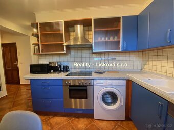 Pronájem bytu 2+1 s balkonem na Klíši v ul. Slavíčkova v Úst - 14
