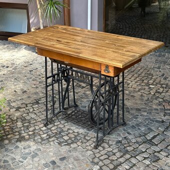 Designove stoly - 14