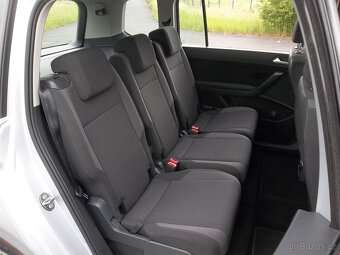 VW Touran 1,2 TSI, r.v. 02/2016, 7 míst, pravidelný servis - 14
