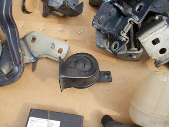 Díly Clio III 1.2 16v 55kw (č.2) - 14