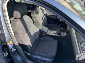 Škoda Superb 3 2.0 TDI 110kW DSG Navigace Kamera Tažné ACC - 14
