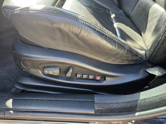 BMW e46 330Xi touring M-paket II, Harman-Kardon, r. 2002 - 14