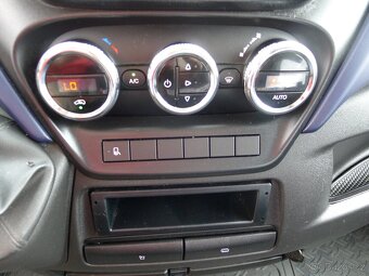 Iveco Daily, 35S210 3,0 L2H2 Hi-Matic+Klima - 14