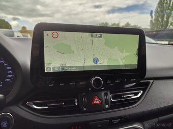 Hyundai i30.Comfort,1.6CRDI.85kw.R.V.1/2022.Km 80 200 - 14