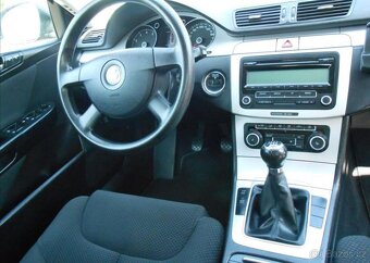 Volkswagen Passat 1,8 TSi Combi B6 Serviska benzín - 14