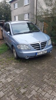 Ssangyong Rodius r.v2007 - 14