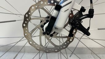 Horské kolo Cannondale, rám М, pro jezdce od 160 cm. - 14