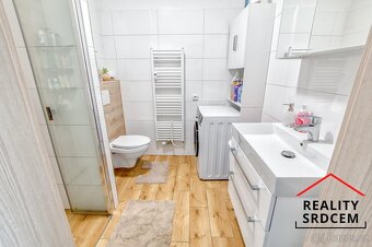 Pronájem moderního bytu 2+kk s balkónem, 77 m2 ul. Na Poříčí - 14