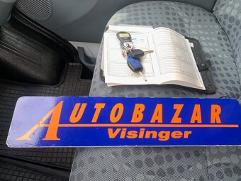 FORD TRANSIT 2,2 TDCi 74 kW 280 SWB KOMBI  6. Míst - 14