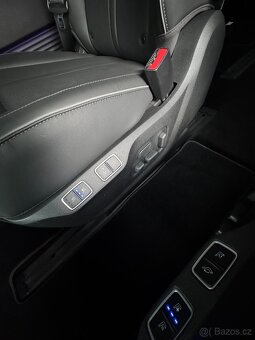 Hyundai Staria, Koupeno v Čr 4x4 Tažné DPH - 14