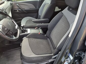 Citroën Grand C4 picasso 2.0HDi 7míst - 14