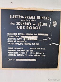 Kuchyňský robot - 14