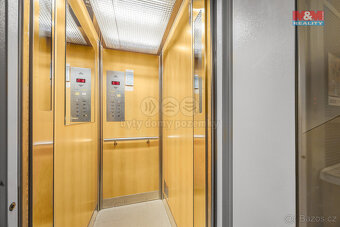 Prodej bytu 2+1, 61 m², Broumov, ul. U Větrolamu - 14