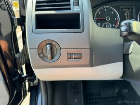 ►► VW TRANSPORTER LONG 2,0 TDI 4x4 - 132 kW, BI-XENON ◄◄ - 14