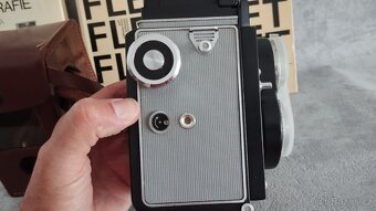 Starý fotoaparát Flexaret + krabice, přislušenství, 2 knihy - 14