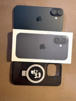iPhone 16 - 14