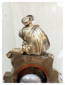 100 leté figurální mechanické bronzové krbové hodiny Francie - 14