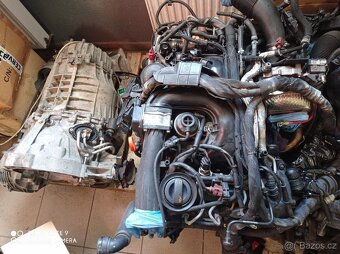 Rozpredám Audi A6 c7 2,0tdi farba: LZ9Y - 14