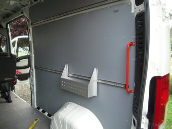 Citroen Jumper 2,2HDi 103kW L3H2 6míst - 14