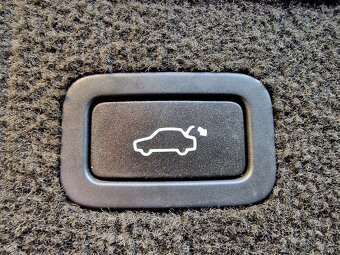 Jaguar XF Sportbrake - 14