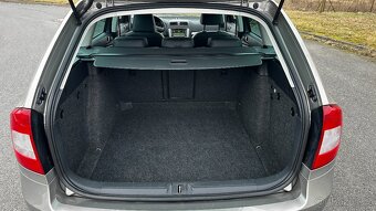 ŠKODA OCTAVIA 2.0 TDI DSG - 14