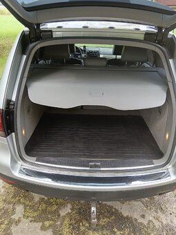 VW Touareg 3.0TDI - 14