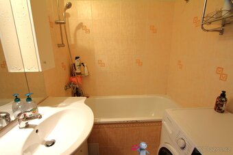 Prodej bytu 4+1 s lodžií , 88 m2 - Teplá, ev.č. 57952 - 14