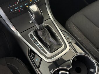 Ford S-MAX Titanium 2.0TDCi 132kW,AUTOMAT, TAŽNÉ - 14