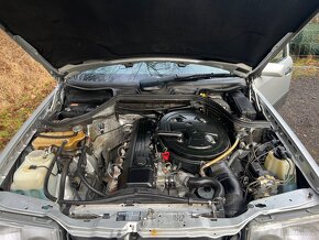 MERCEDES BENZ W124 260E BEZ KOROZE PŮVOD ČR - 14